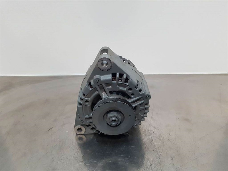 Deutz 28V 35A - Alternator/Lichtmaschine/Dynamo - Engine for Construction machinery: picture 2 Deutz 28V 35A - Alternator/Lichtmaschine/Dynamo - Engine for Construction machinery: picture 2