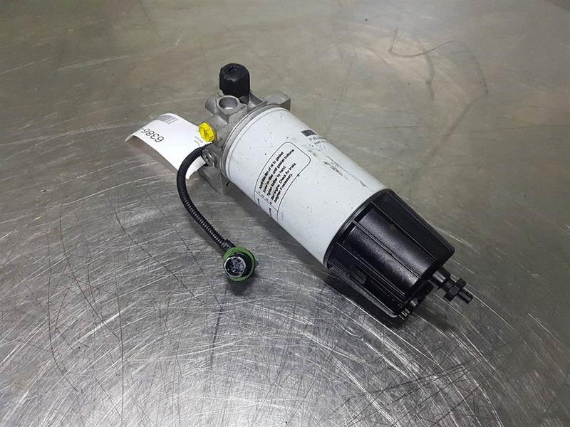 Fuchs MHL320-5552659731-Fuel Pre-Filter/Separator - Engine and parts for Construction machinery: picture 2 Fuchs MHL320-5552659731-Fuel Pre-Filter/Separator - Engine and parts for Construction machinery: picture 2