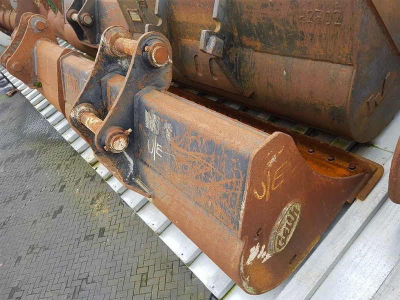 GEITH MCR 186-2,10 mtr-Bucket/Tieflöffel/Dichte bak - Bucket: picture 1 GEITH MCR 186-2,10 mtr-Bucket/Tieflöffel/Dichte bak - Bucket: picture 1