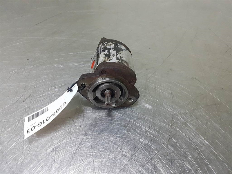 Kracht KP1/22A10AS0A - Gearpump/Zahnradpumpe - Hydraulics for Construction machinery: picture 2 Kracht KP1/22A10AS0A - Gearpump/Zahnradpumpe - Hydraulics for Construction machinery: picture 2