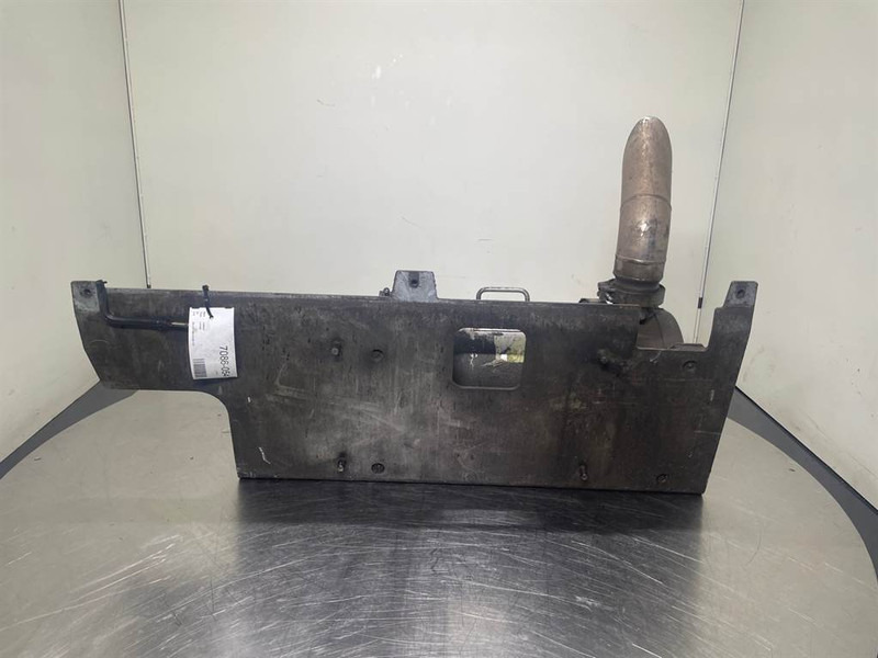 Liebherr LH24M-10144030-Particulate filter/Partikelfilter - Engine for Construction machinery: picture 3 Liebherr LH24M-10144030-Particulate filter/Partikelfilter - Engine for Construction machinery: picture 3