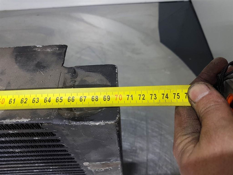 Nissens 170403300 - Oil Cooler/Kühler/Koeler - Engine and parts for Construction machinery: picture 5 Nissens 170403300 - Oil Cooler/Kühler/Koeler - Engine and parts for Construction machinery: picture 5