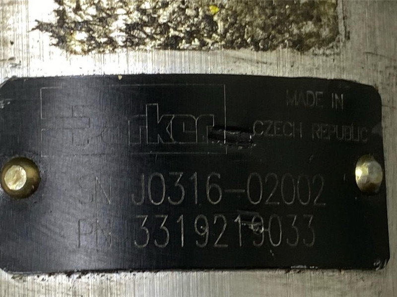 Parker 3319219033 - Gearpump/Zahnradpumpe/Tandwielpomp - Hydraulics for Construction machinery: picture 5 Parker 3319219033 - Gearpump/Zahnradpumpe/Tandwielpomp - Hydraulics for Construction machinery: picture 5
