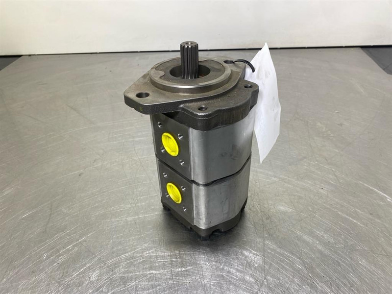 Parker 3339121195 - Gearpump/Zahnradpumpe/Tandwielpomp - Hydraulics for Construction machinery: picture 2 Parker 3339121195 - Gearpump/Zahnradpumpe/Tandwielpomp - Hydraulics for Construction machinery: picture 2