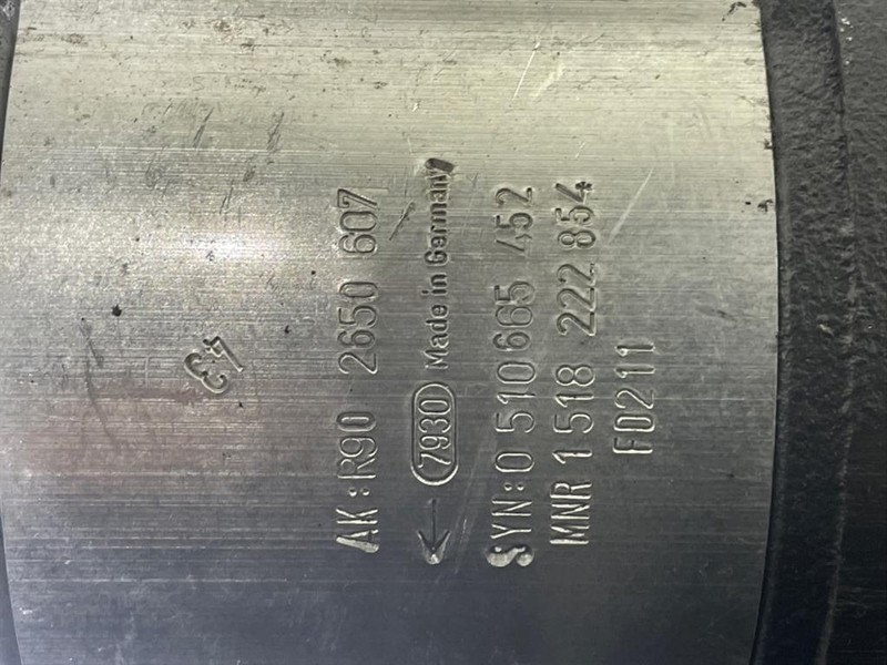 Rexroth 0510665452 - Gearpump/Zahnradpumpe/Tandwielpomp - Hydraulics for Construction machinery: picture 4 Rexroth 0510665452 - Gearpump/Zahnradpumpe/Tandwielpomp - Hydraulics for Construction machinery: picture 4