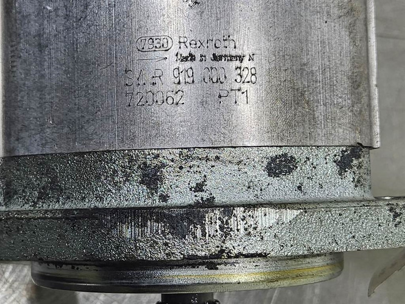 Rexroth R919000328 - Gearpump/Zahnradpumpe/Tandwielpomp - Hydraulics for Construction machinery: picture 4 Rexroth R919000328 - Gearpump/Zahnradpumpe/Tandwielpomp - Hydraulics for Construction machinery: picture 4