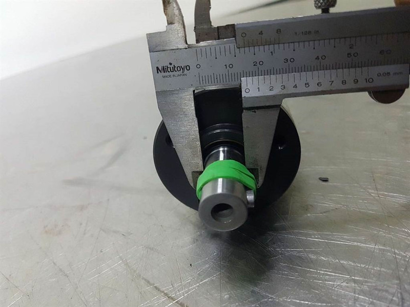 Sauer Danfoss OMM 12,5-151G0001-Hydraulic motor/Hydraulikmotor - Hydraulics for Construction machinery: picture 5 Sauer Danfoss OMM 12,5-151G0001-Hydraulic motor/Hydraulikmotor - Hydraulics for Construction machinery: picture 5