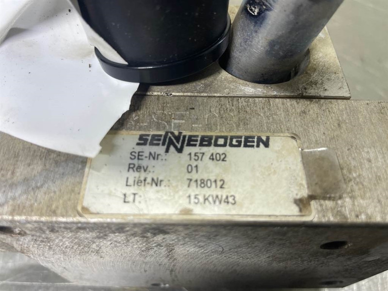 Sennebogen 835E-157402-Valve/Ventile/Ventiel - Hydraulics for Construction machinery: picture 4 Sennebogen 835E-157402-Valve/Ventile/Ventiel - Hydraulics for Construction machinery: picture 4