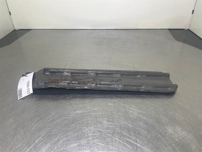 Sennebogen 835E - Cover/Protective sheet - Frame/ Chassis for Construction machinery: picture 4 Sennebogen 835E - Cover/Protective sheet - Frame/ Chassis for Construction machinery: picture 4