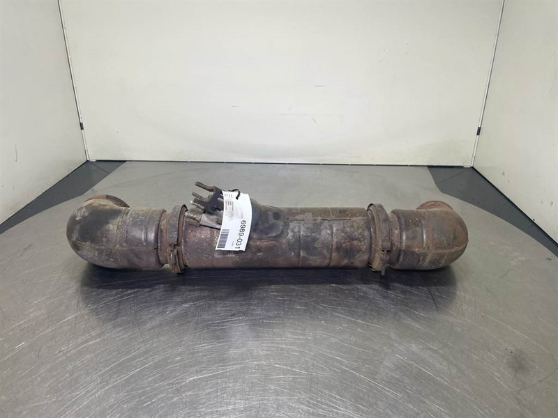 Sennebogen 835E - Exhaust pipe/Auspuff/Uitlaat - Engine for Construction machinery: picture 3 Sennebogen 835E - Exhaust pipe/Auspuff/Uitlaat - Engine for Construction machinery: picture 3