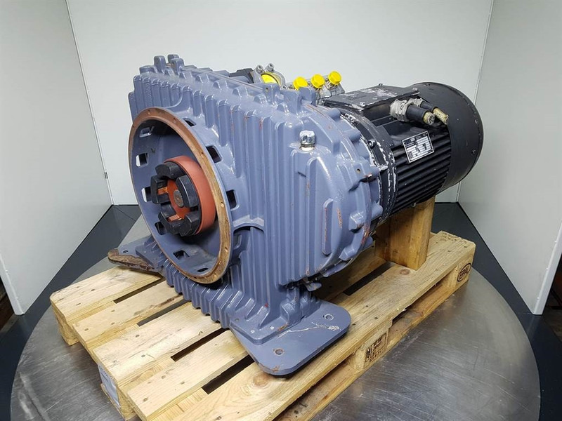 Vögele VISION 5100-2/5103-2-2071925-Transmission/Getriebe - Gearbox and parts for Construction machinery: picture 5 Vögele VISION 5100-2/5103-2-2071925-Transmission/Getriebe - Gearbox and parts for Construction machinery: picture 5