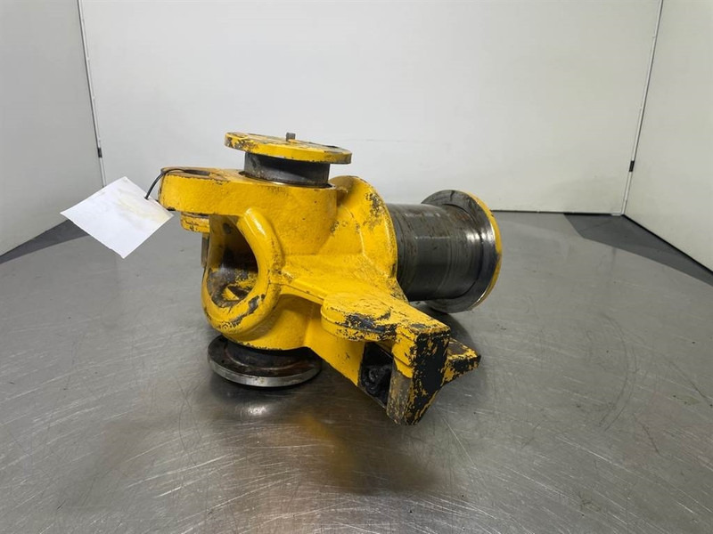 Volvo L30B-Z/X-ZM2815784-Articulation/Knickgelenke - Frame/ Chassis for Construction machinery: picture 3 Volvo L30B-Z/X-ZM2815784-Articulation/Knickgelenke - Frame/ Chassis for Construction machinery: picture 3