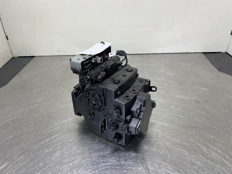 WACKER NEUSON 1000335074-Sauer Danfoss-Drive pump/Fahrpumpe - Hydraulics for Construction machinery: picture 4 WACKER NEUSON 1000335074-Sauer Danfoss-Drive pump/Fahrpumpe - Hydraulics for Construction machinery: picture 4