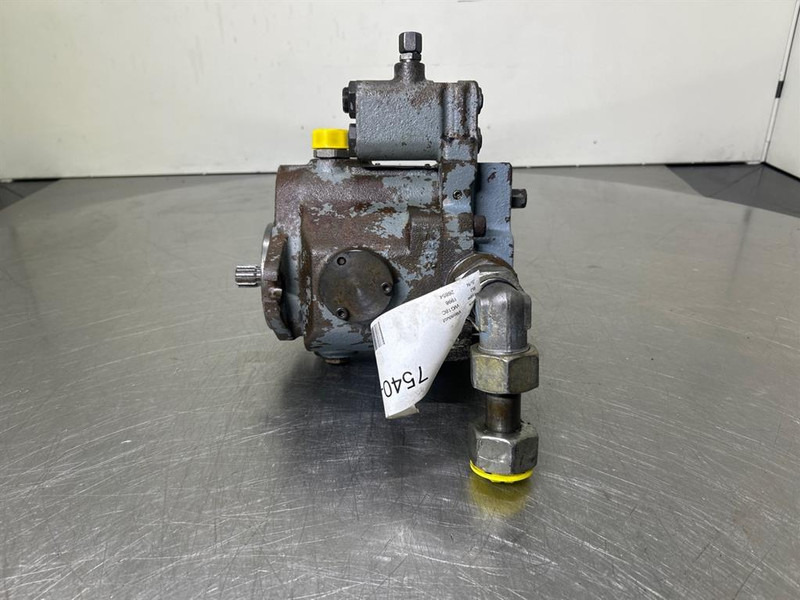 Werklust WG18C-Sauer OPV1/038-L4Z-Load sensing pump - Hydraulics for Construction machinery: picture 1 Werklust WG18C-Sauer OPV1/038-L4Z-Load sensing pump - Hydraulics for Construction machinery: picture 1