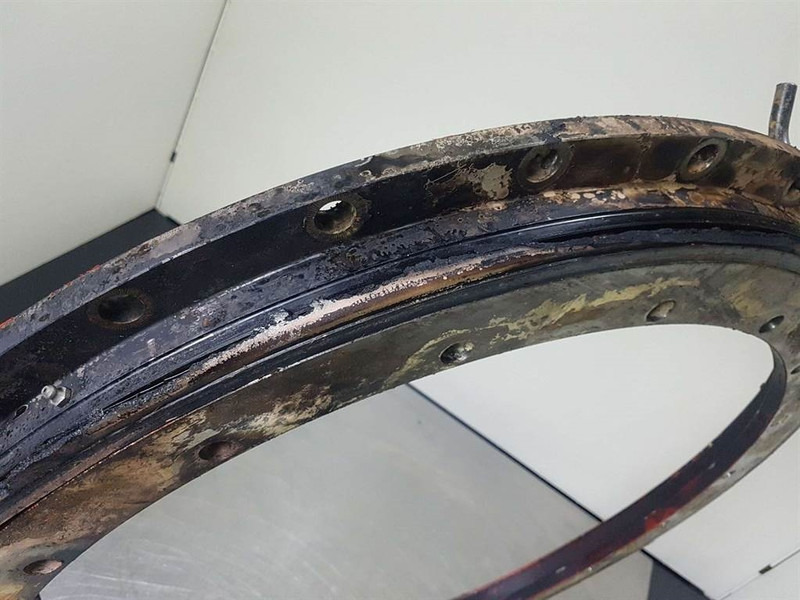 Yanmar V70 Speeder - Slewing ring/Drehkranz/Draaikrans - Frame/ Chassis for Construction machinery: picture 5 Yanmar V70 Speeder - Slewing ring/Drehkranz/Draaikrans - Frame/ Chassis for Construction machinery: picture 5