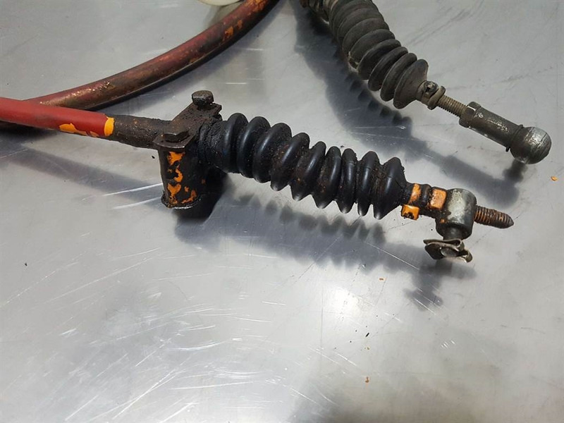 Zeppelin ZL8B - Throttle cable/Gaszug/Gaskabel - Frame/ Chassis for Construction machinery: picture 3 Zeppelin ZL8B - Throttle cable/Gaszug/Gaskabel - Frame/ Chassis for Construction machinery: picture 3