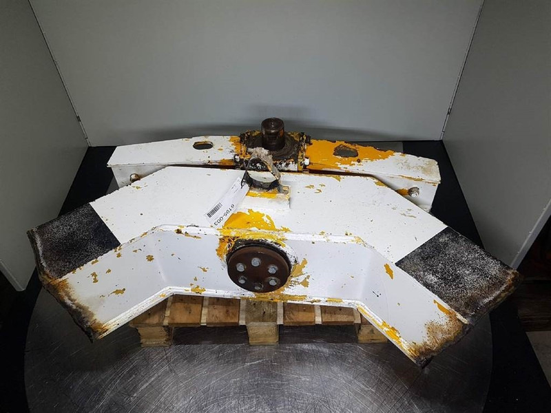 Zettelmeyer ZL1001 - Articulation/Knickgelenke/Knikstuk - Frame/ Chassis for Construction machinery: picture 2 Zettelmeyer ZL1001 - Articulation/Knickgelenke/Knikstuk - Frame/ Chassis for Construction machinery: picture 2