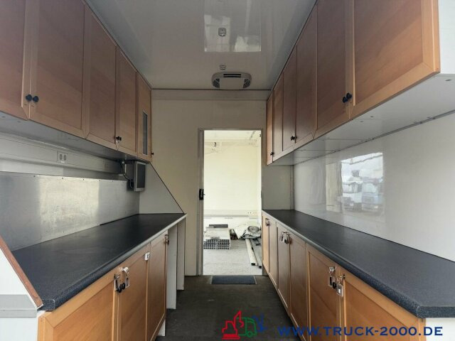 Vending truck Iveco Daily 35C13 mit Promotion- Verkaufs- Showbühne: picture 9