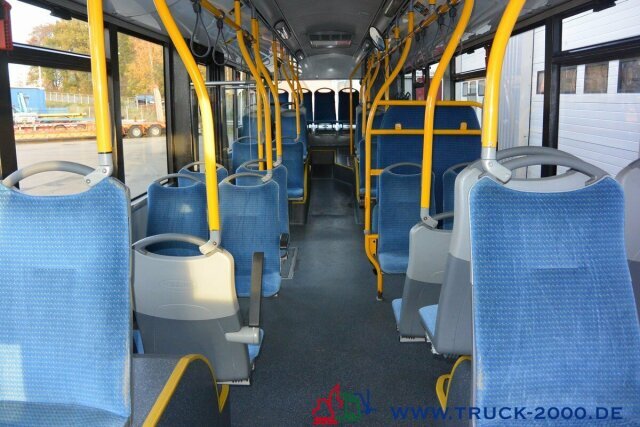 MAN Solaris Urbino 40 Sitz-& 63 Stehplätze Dachklima - City bus: picture 3 MAN Solaris Urbino 40 Sitz-& 63 Stehplätze Dachklima - City bus: picture 3