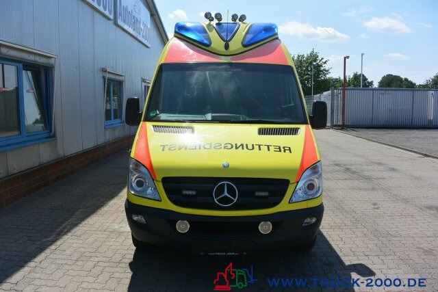 Mercedes-Benz Sprinter 316 RTW Ambulance Mobile Delfis Rettung - Ambulance: picture 2 Mercedes-Benz Sprinter 316 RTW Ambulance Mobile Delfis Rettung - Ambulance: picture 2