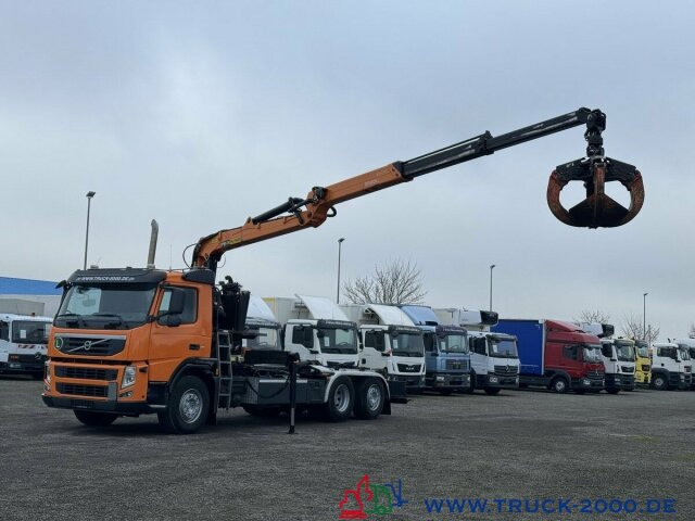 Volvo 370 Palfinger Kran 9m=1.180kg 5+6 Steuerkreis FB - Hook lift truck, Crane truck: picture 4 Volvo 370 Palfinger Kran 9m=1.180kg 5+6 Steuerkreis FB - Hook lift truck, Crane truck: picture 4