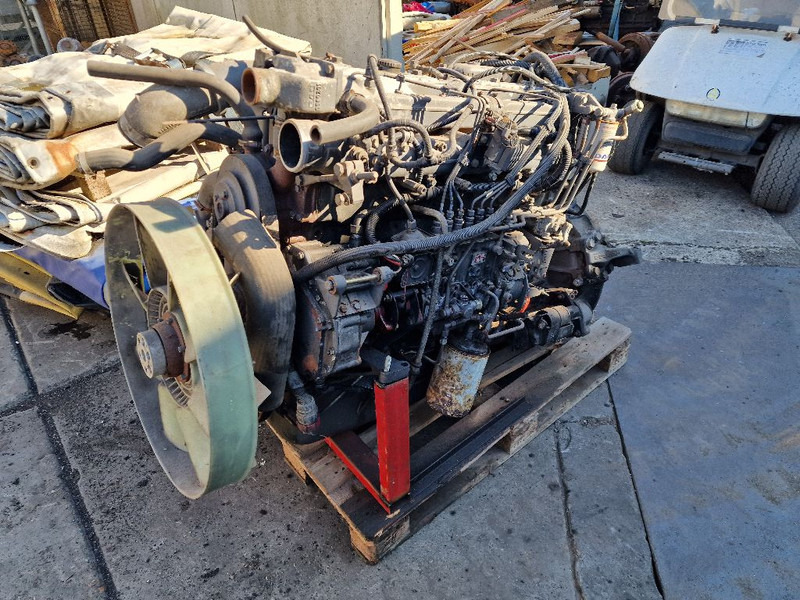DAF 865 RS200L - Engine: picture 1 DAF 865 RS200L - Engine: picture 1