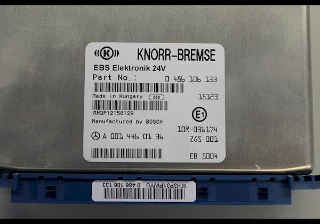 KNORR-BREMSE A0014460136 - ECU for Truck: picture 4 KNORR-BREMSE A0014460136 - ECU for Truck: picture 4