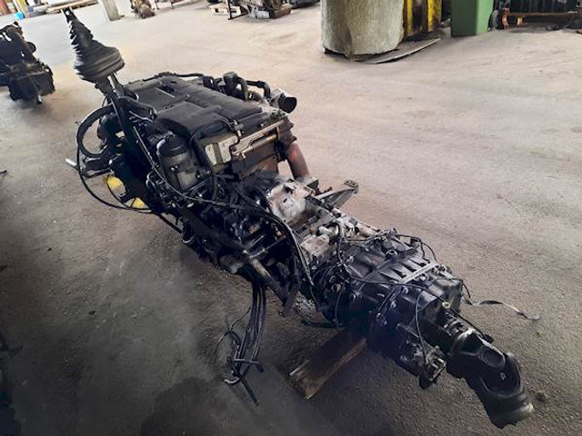MAN D0836 LFL50 (240HP) - Engine: picture 4 MAN D0836 LFL50 (240HP) - Engine: picture 4