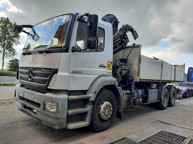 Mercedes-Benz 2633 6X4 - Tipper: picture 2 Mercedes-Benz 2633 6X4 - Tipper: picture 2