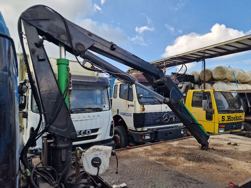 Dropside/ Flatbed truck Mercedes-Benz 814: picture 5 Dropside/ Flatbed truck Mercedes-Benz 814: picture 5