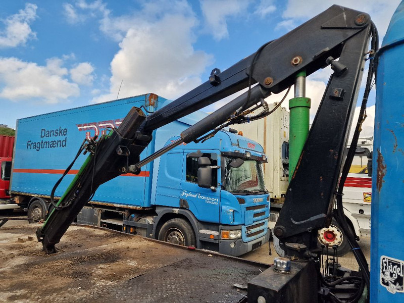 Dropside/ Flatbed truck Mercedes-Benz 814: picture 7 Dropside/ Flatbed truck Mercedes-Benz 814: picture 7