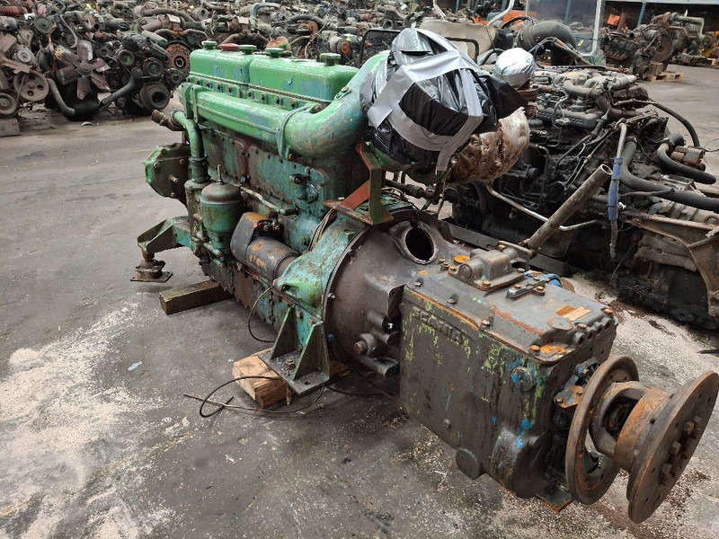 Scania 111 - Engine: picture 2 Scania 111 - Engine: picture 2