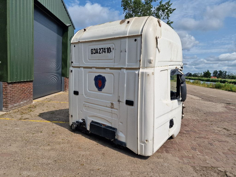 Scania R124 topline cabin - Cab and interior: picture 4 Scania R124 topline cabin - Cab and interior: picture 4