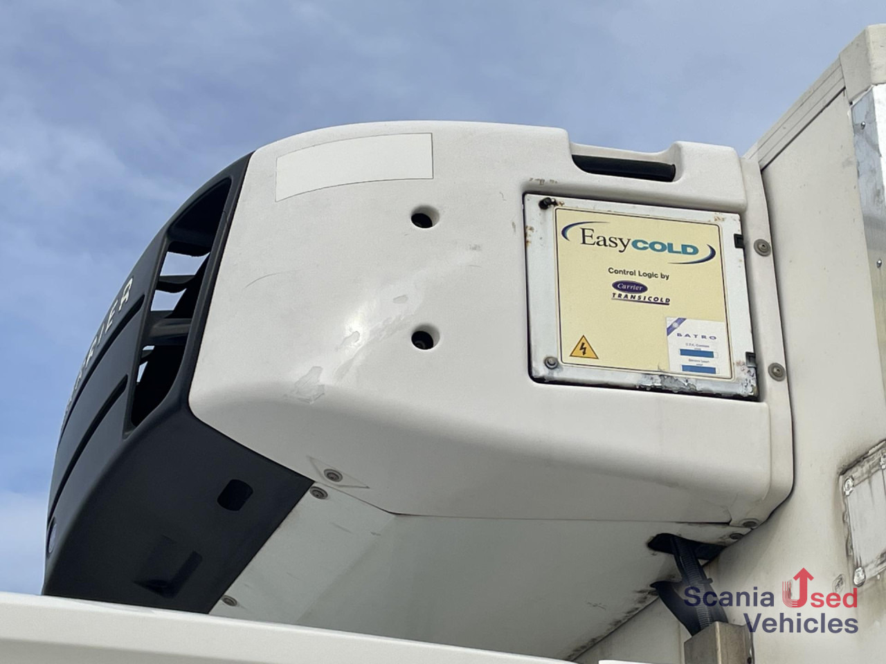 SCANIA P 250 B4x2LA FRIGO -27 TAIL LIFT 1.5T 815X251X244C - Refrigerator truck: picture 2 SCANIA P 250 B4x2LA FRIGO -27 TAIL LIFT 1.5T 815X251X244C - Refrigerator truck: picture 2