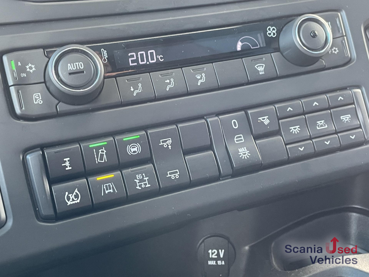 SCANIA R 450 A4x2NB DIFF-L RETARDER FULL AIR P-AIRCO ACC - Tractor unit: picture 5 SCANIA R 450 A4x2NB DIFF-L RETARDER FULL AIR P-AIRCO ACC - Tractor unit: picture 5