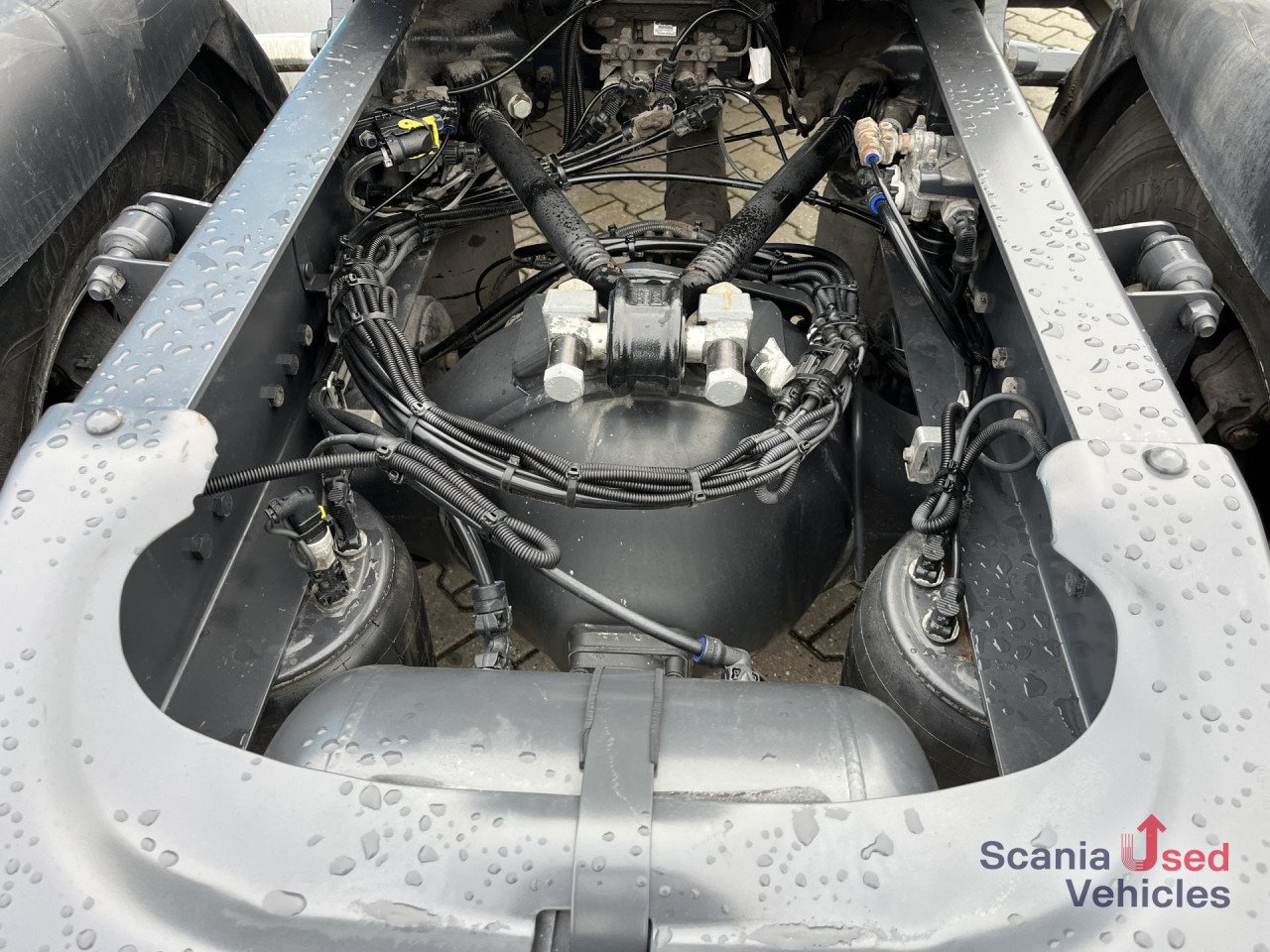 SCANIA R 450 A4x2NB DIFF-LOCK FULL AIR PTO - Tractor unit: picture 3 SCANIA R 450 A4x2NB DIFF-LOCK FULL AIR PTO - Tractor unit: picture 3