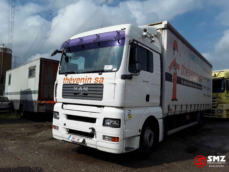 MAN TGA 18.440 - Curtainsider truck: picture 3 MAN TGA 18.440 - Curtainsider truck: picture 3