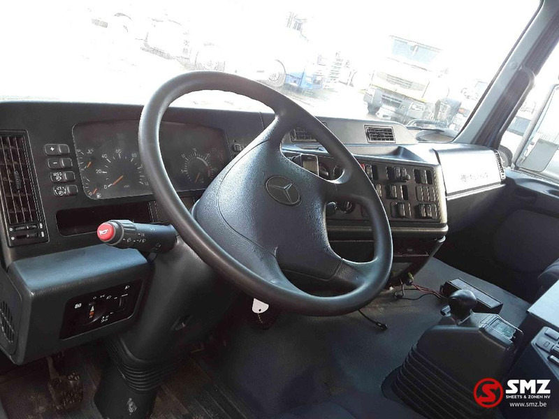 Interior photo 1: Dropside/ Flatbed truck, Crane truck Mercedes-Benz Actros 3235 hiab 166d-3