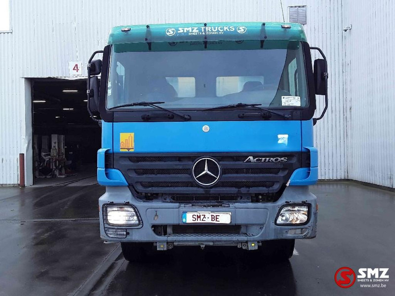 Mercedes-Benz Actros 3236 8x4 EPS - Concrete mixer truck: picture 2 Mercedes-Benz Actros 3236 8x4 EPS - Concrete mixer truck: picture 2