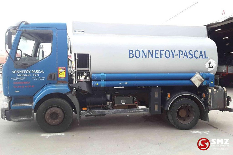 Renault Midlum 210 8000L manual pump - Tank truck: picture 4 Renault Midlum 210 8000L manual pump - Tank truck: picture 4