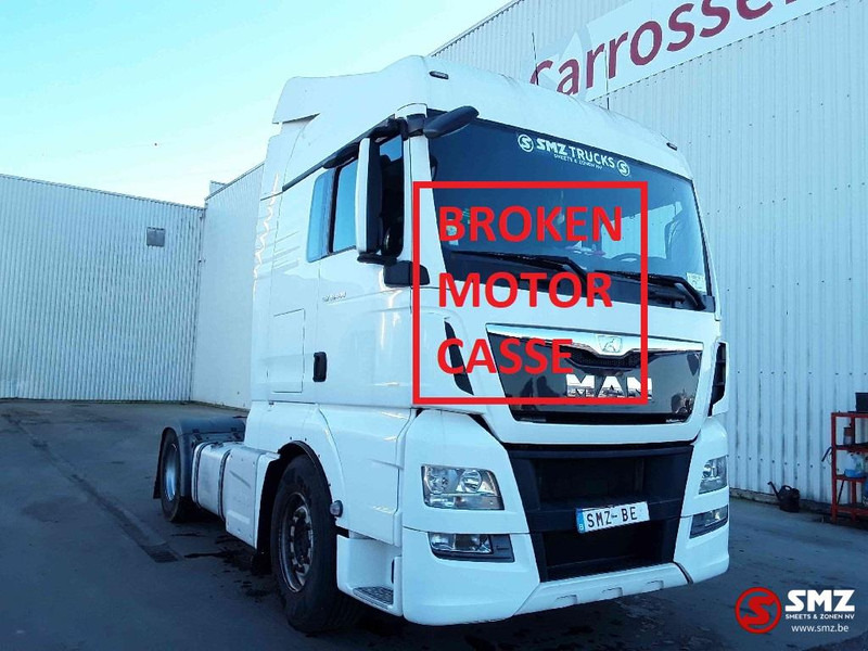 MAN TGX 18.440 broken MOTOR casse - Tractor unit: picture 1 MAN TGX 18.440 broken MOTOR casse - Tractor unit: picture 1