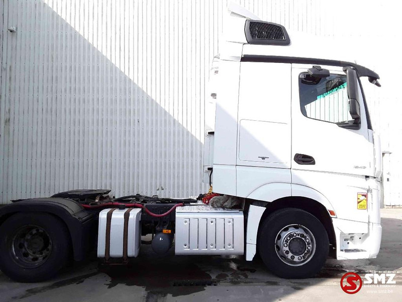 Mercedes-Benz Actros 1844 retarder hydraulic 13 liter motor - Tractor unit: picture 4 Mercedes-Benz Actros 1844 retarder hydraulic 13 liter motor - Tractor unit: picture 4
