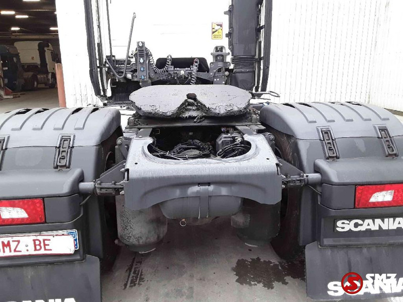Tractor unit Scania R 500 hydraulic retarder small dammage: picture 12