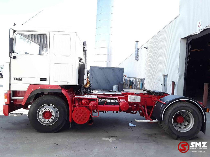 Volvo F 12 France truck air suspension sr 12 gear top - Tractor unit: picture 5 Volvo F 12 France truck air suspension sr 12 gear top - Tractor unit: picture 5