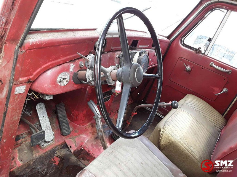 Dropside/ Flatbed truck Volvo: picture 8 Dropside/ Flatbed truck Volvo: picture 8