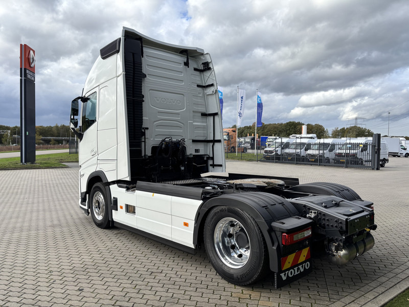 Volvo FH 500 Aero XL (NO TC) 4x2 Full air + Retarder - Tractor unit: picture 4 Volvo FH 500 Aero XL (NO TC) 4x2 Full air + Retarder - Tractor unit: picture 4