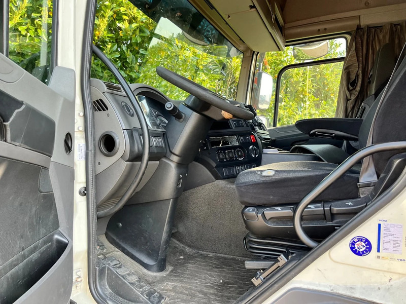 DAF CF 400 FT SC Euro6 - Tractor unit: picture 5 DAF CF 400 FT SC Euro6 - Tractor unit: picture 5