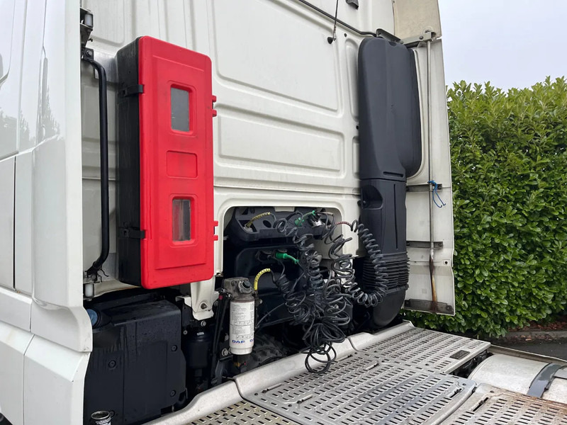 DAF XF 530 FT SSC Euro6 - Tractor unit: picture 4 DAF XF 530 FT SSC Euro6 - Tractor unit: picture 4