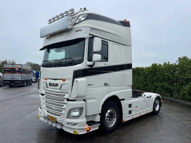 DAF XF 530 FT euro6 - Tractor unit: picture 2 DAF XF 530 FT euro6 - Tractor unit: picture 2