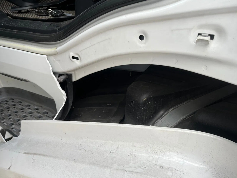 Tractor unit DAF XG+ 480 FT Euro6 SCHADE: picture 12 Tractor unit DAF XG+ 480 FT Euro6 SCHADE: picture 12